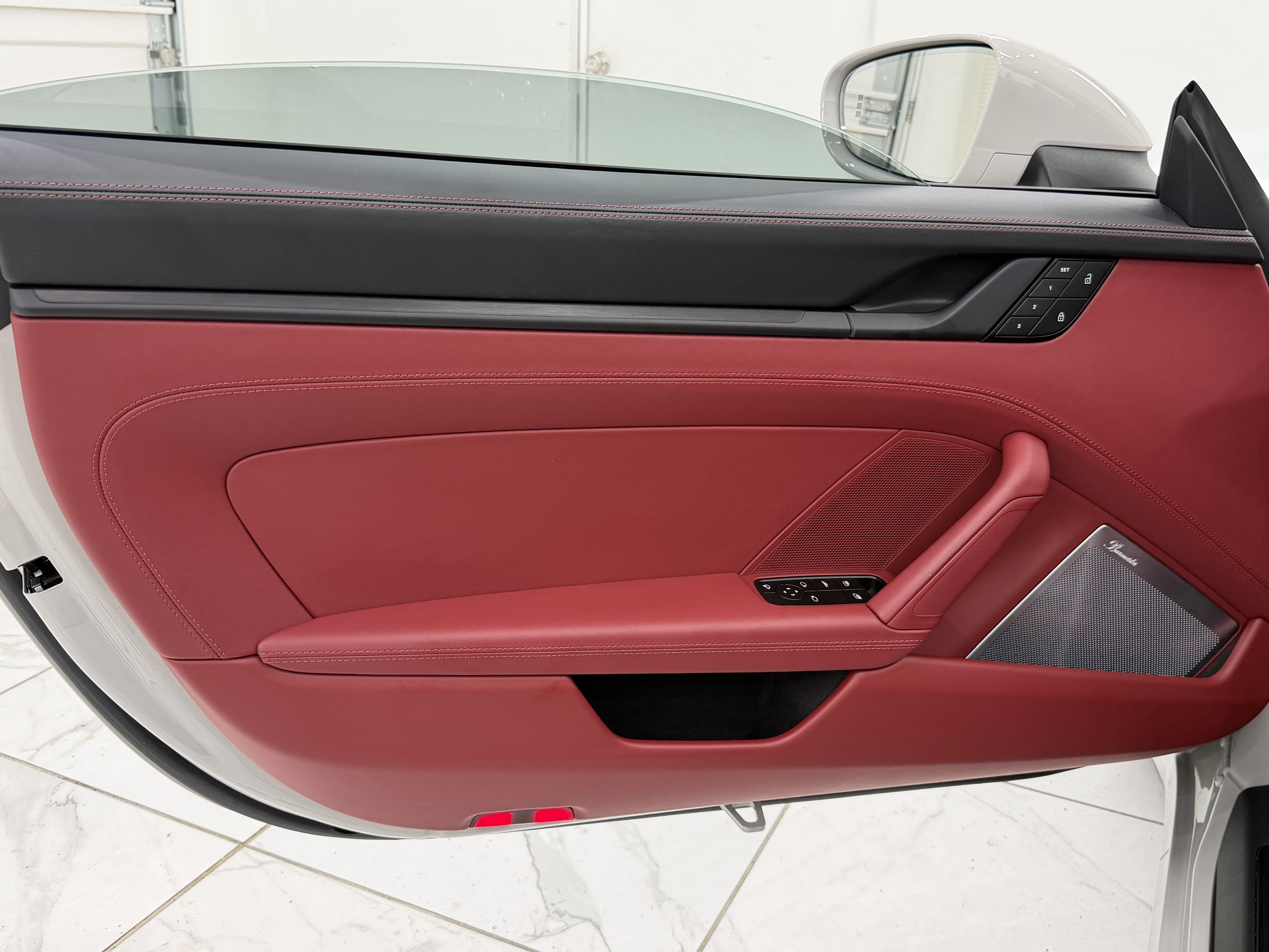 2024 Porsche 911 Carrera Gts
