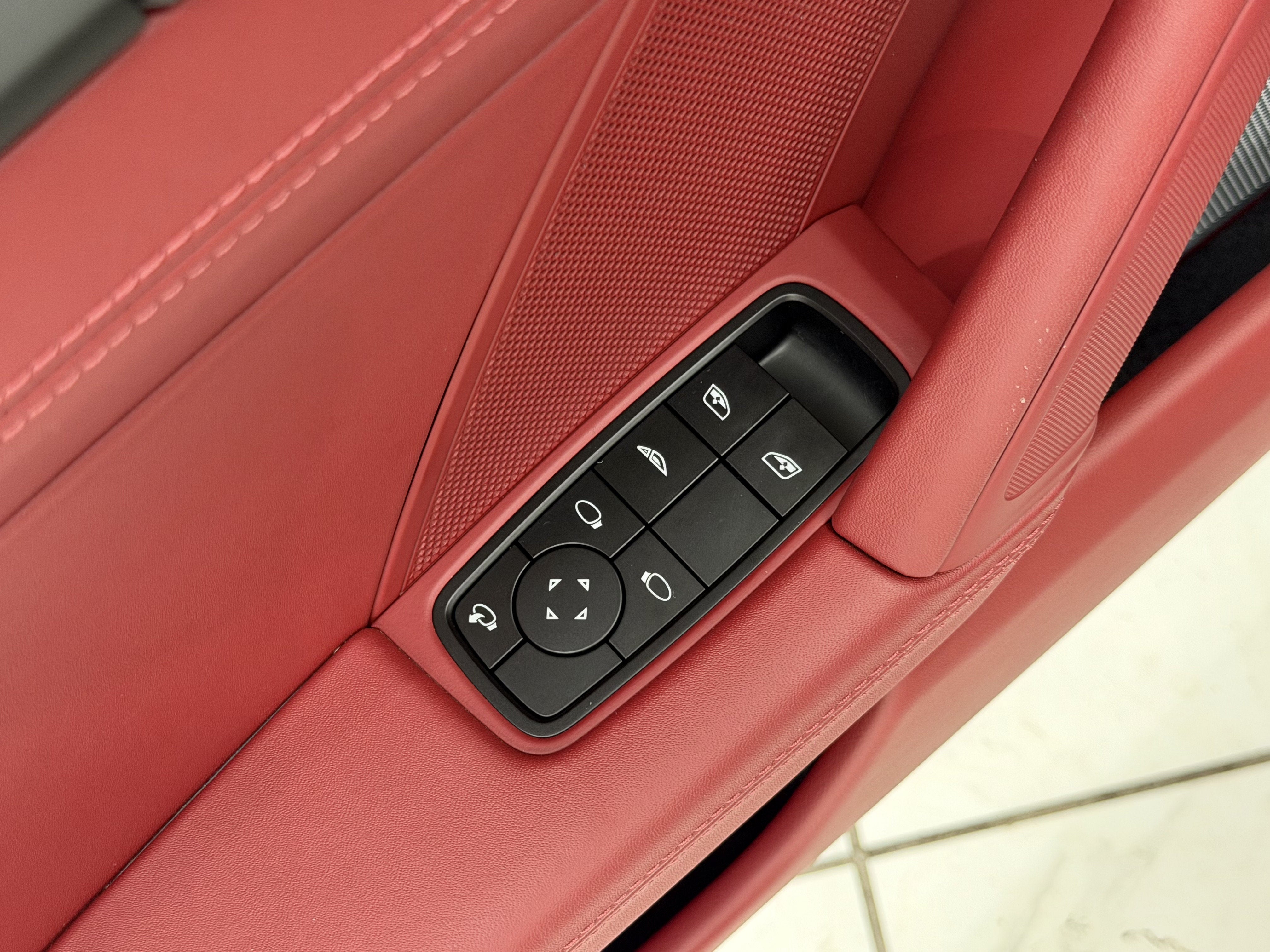 2024 Porsche 911 Carrera Gts