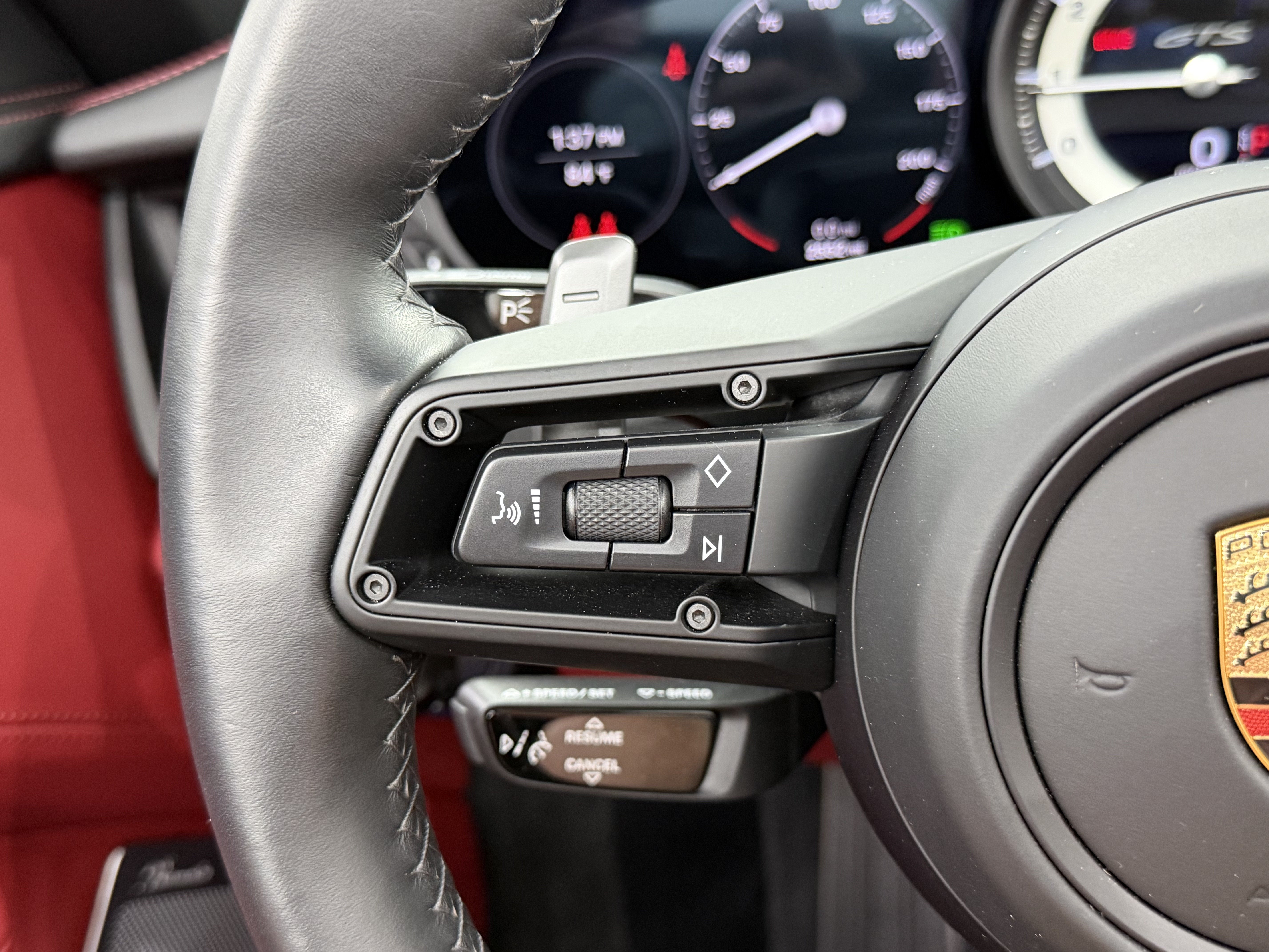 2024 Porsche 911 Carrera Gts