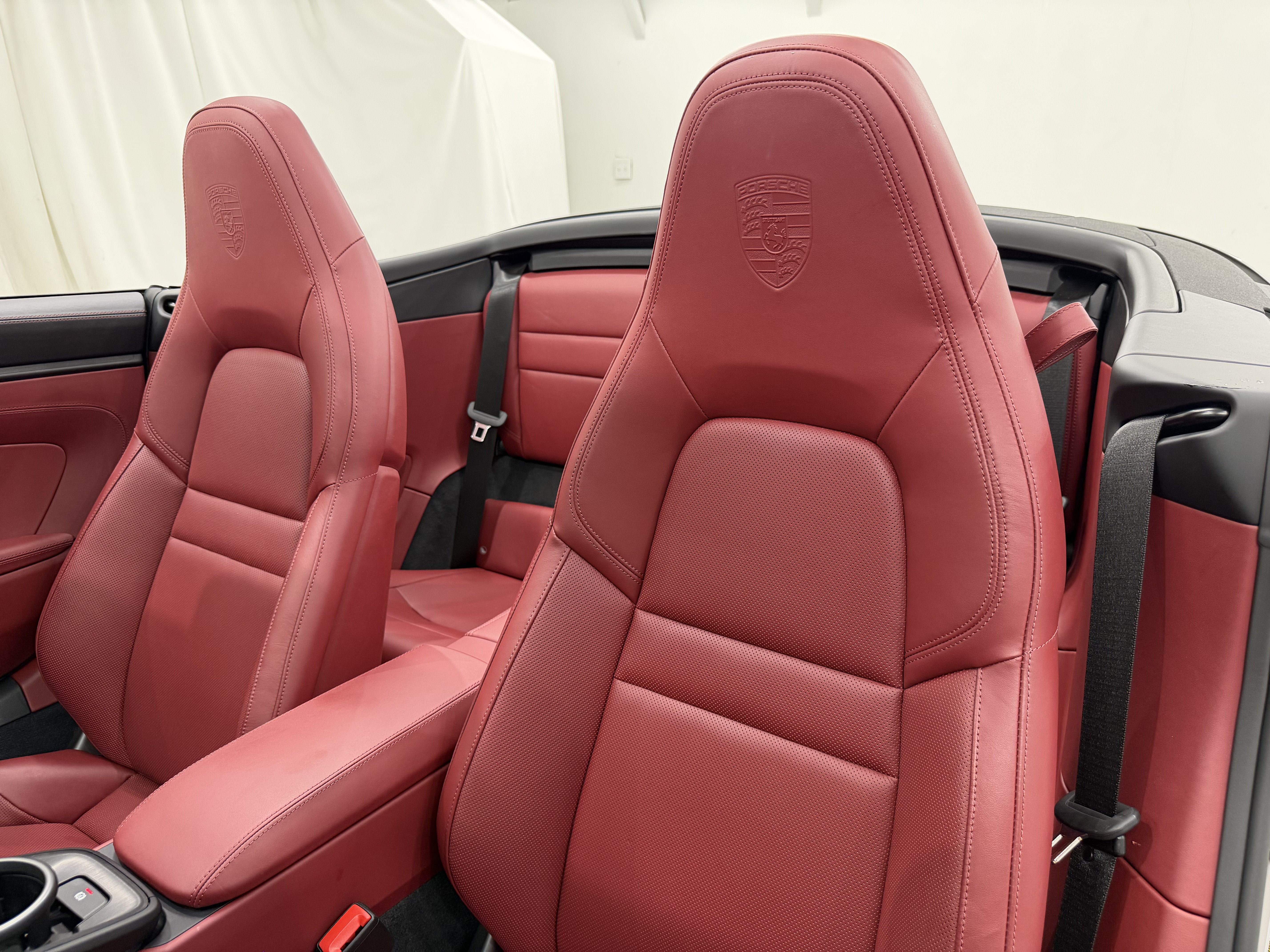2024 Porsche 911 Carrera Gts
