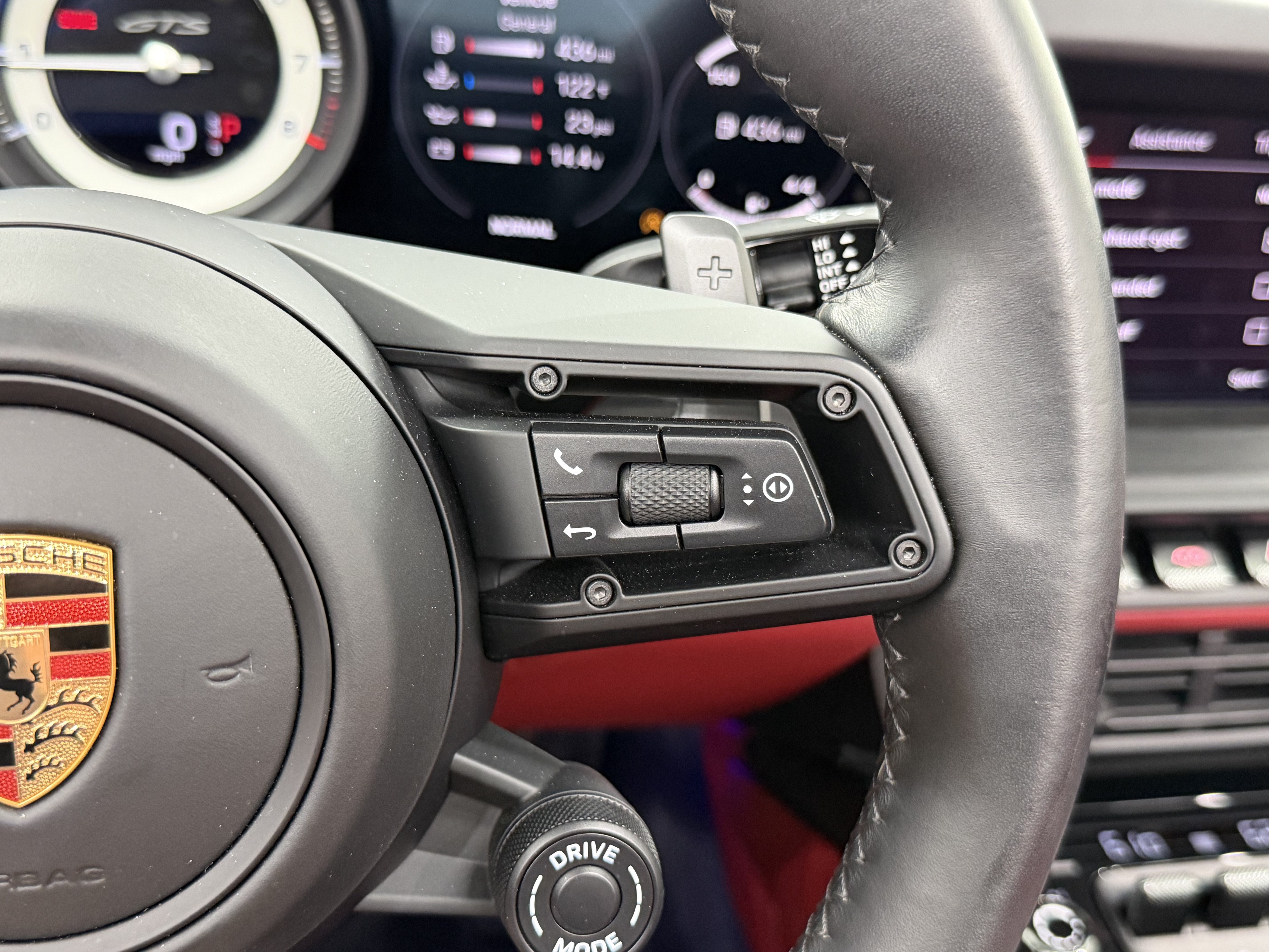 2024 Porsche 911 Carrera Gts