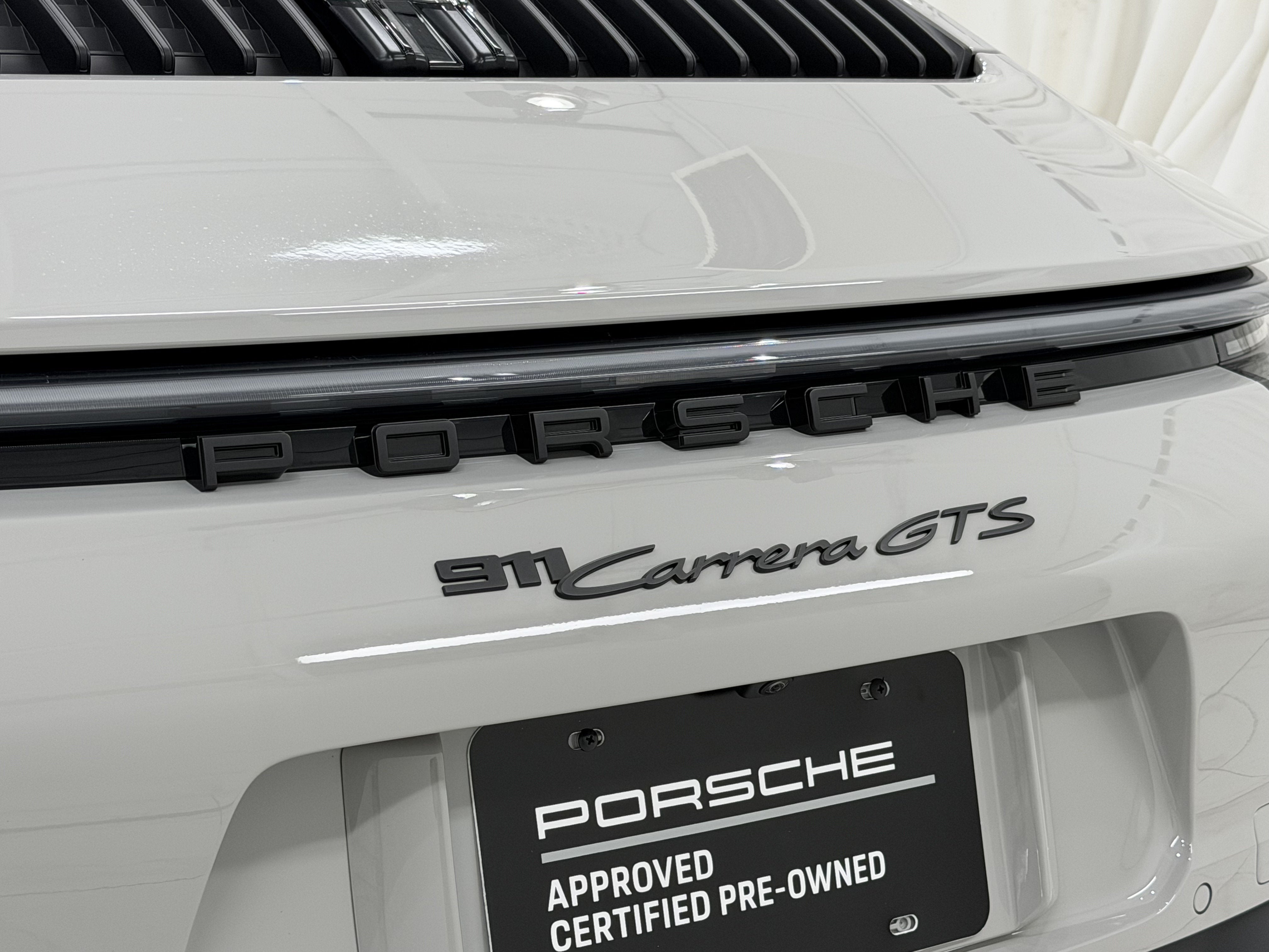 2024 Porsche 911 Carrera Gts