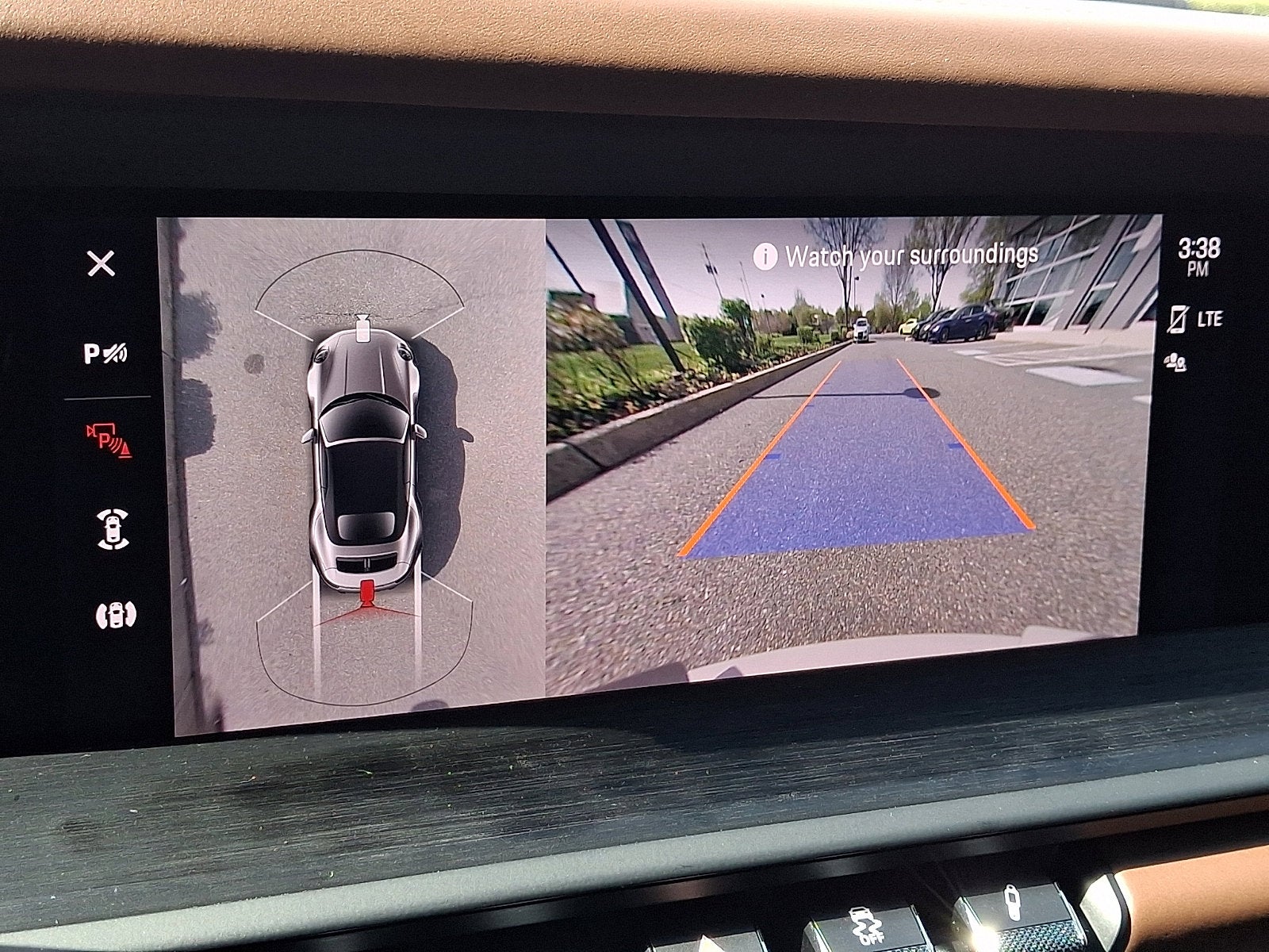 2023 Porsche 911 Carrera 4 Gts