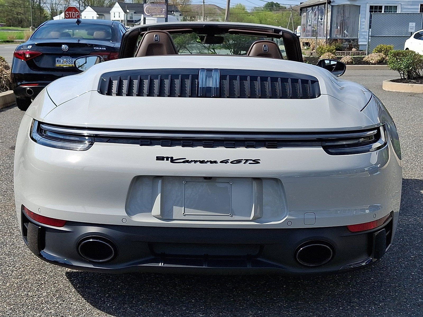 2023 Porsche 911 Carrera 4 Gts
