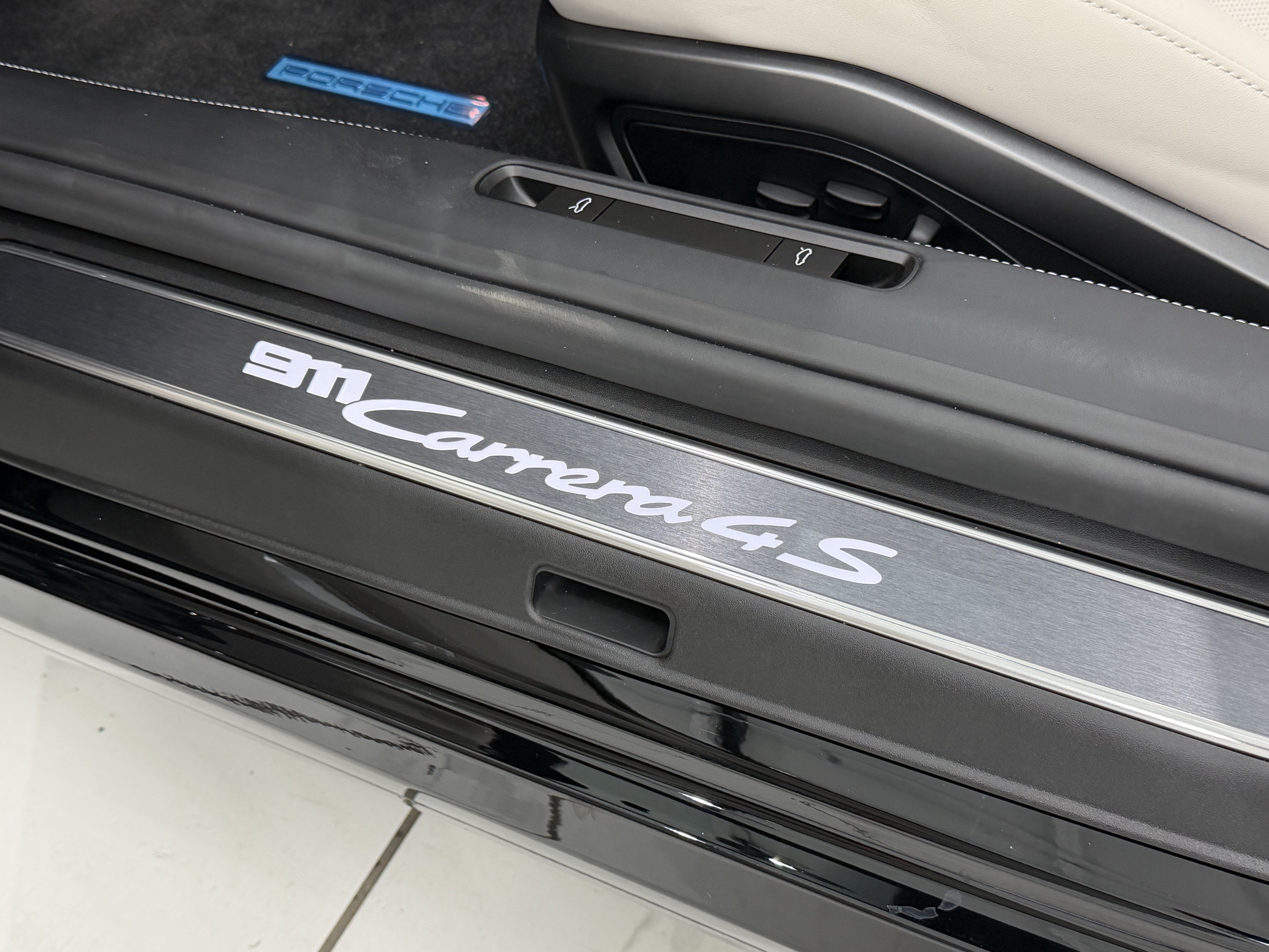 2026 Porsche 911 Carrera 4S