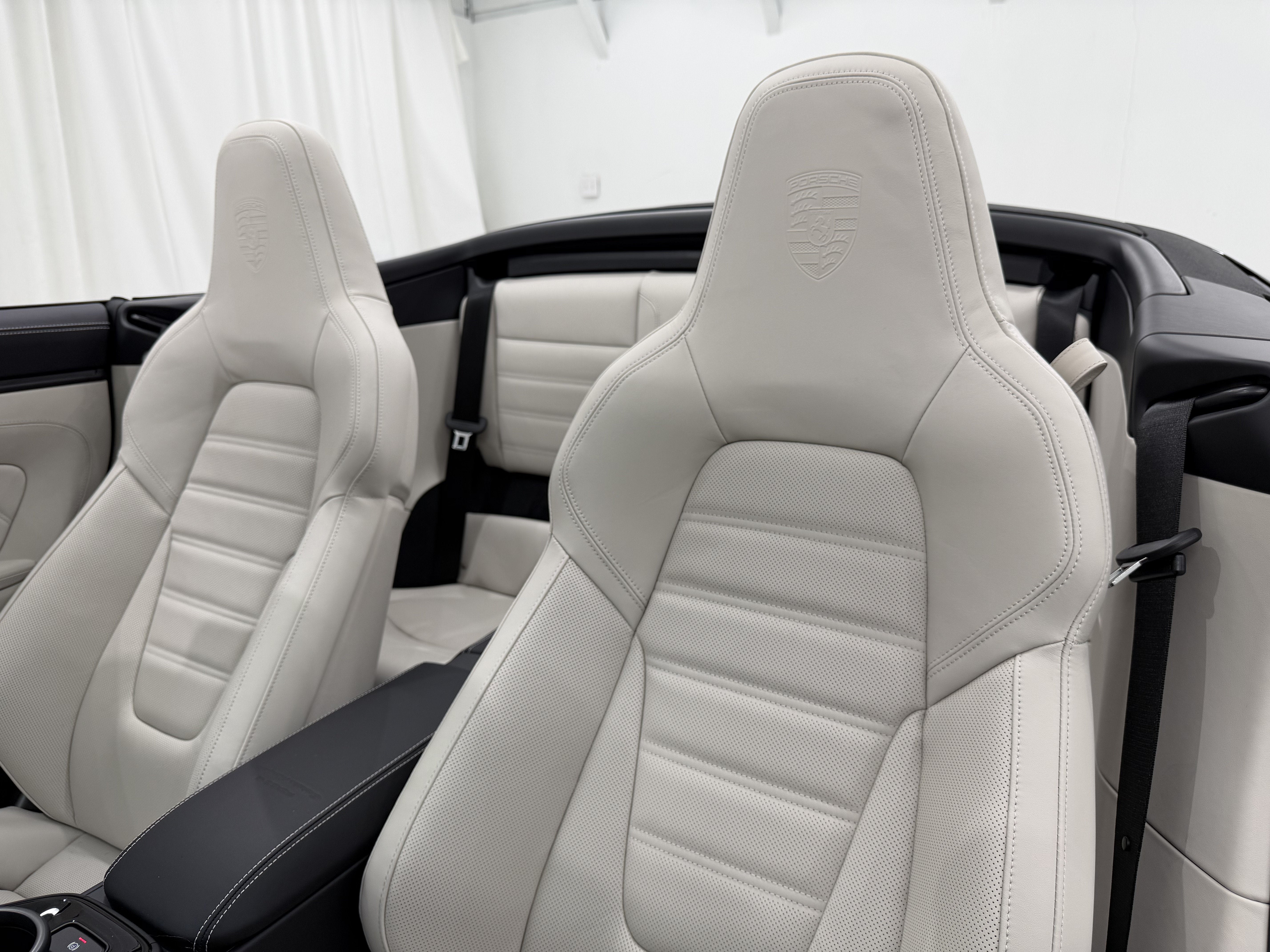 2026 Porsche 911 Carrera 4S