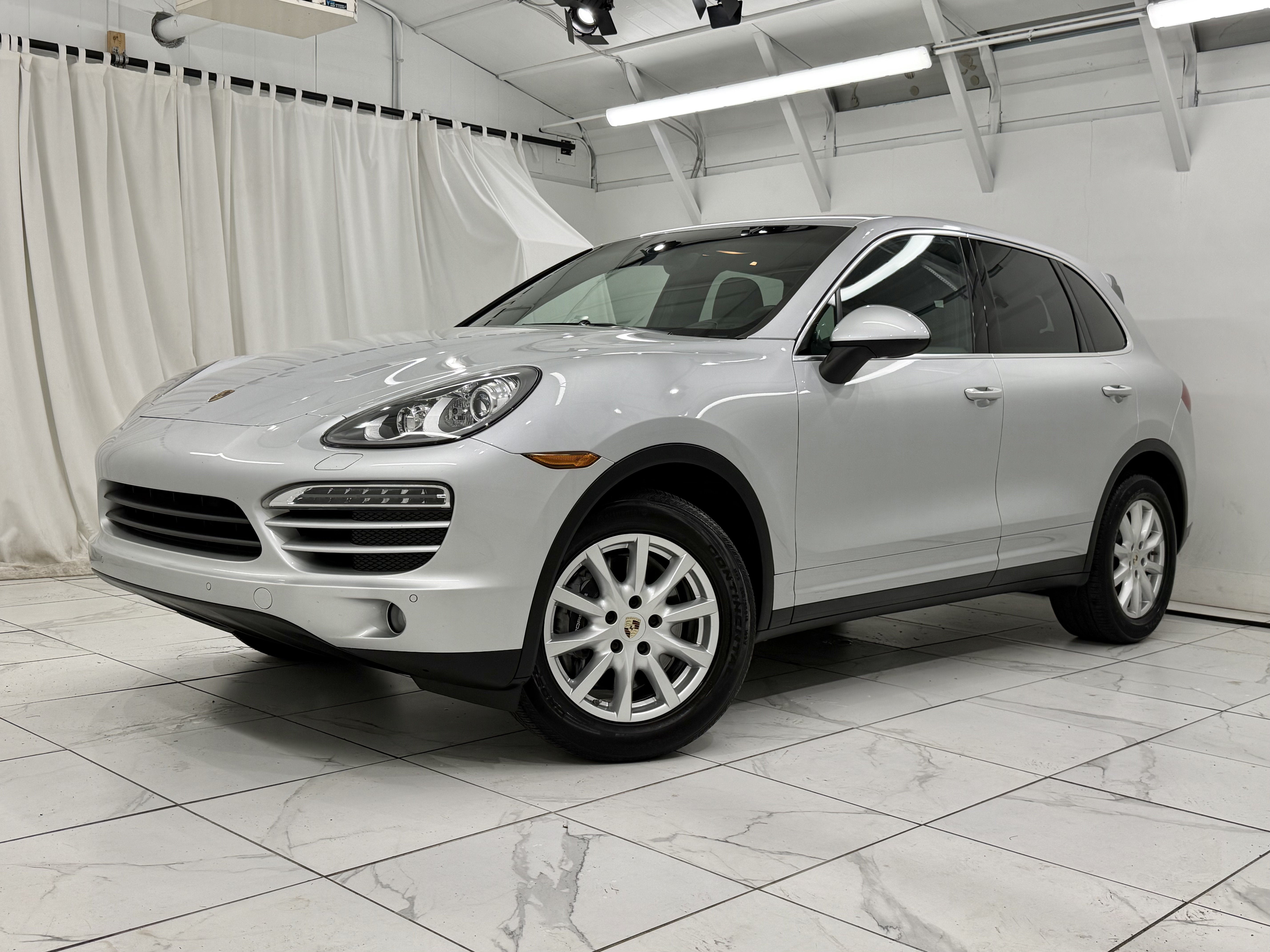 2013 Porsche Cayenne Base