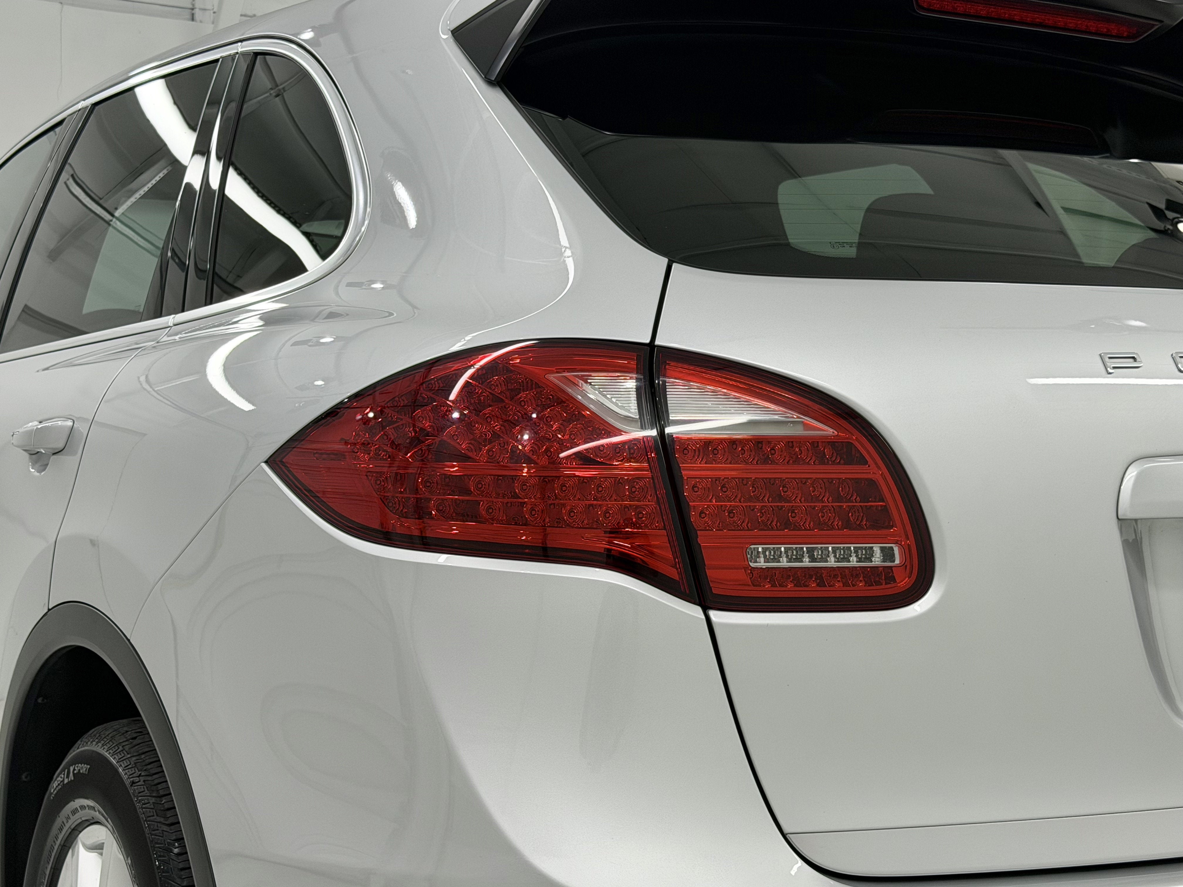 2013 Porsche Cayenne Base