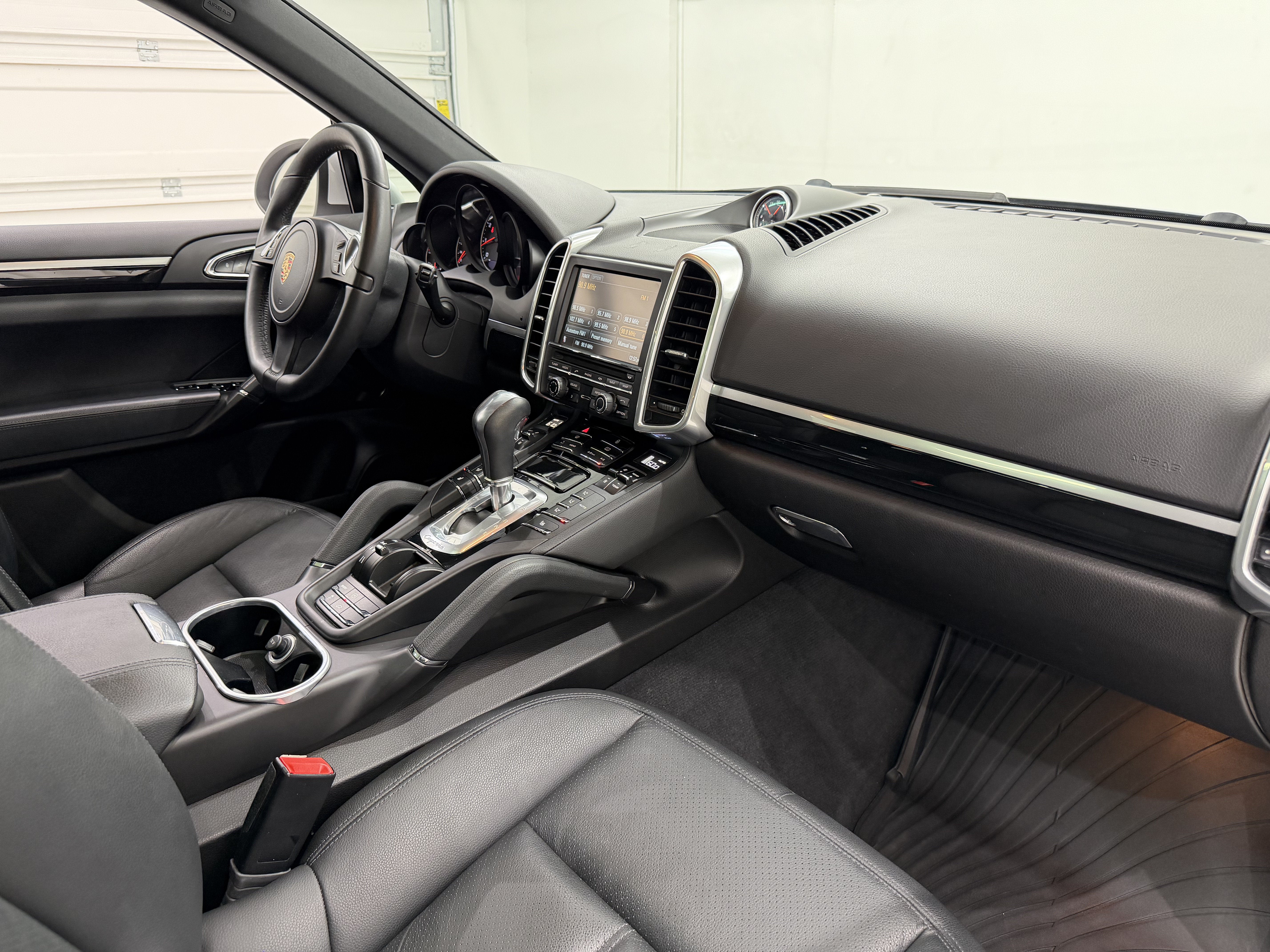 2013 Porsche Cayenne Base