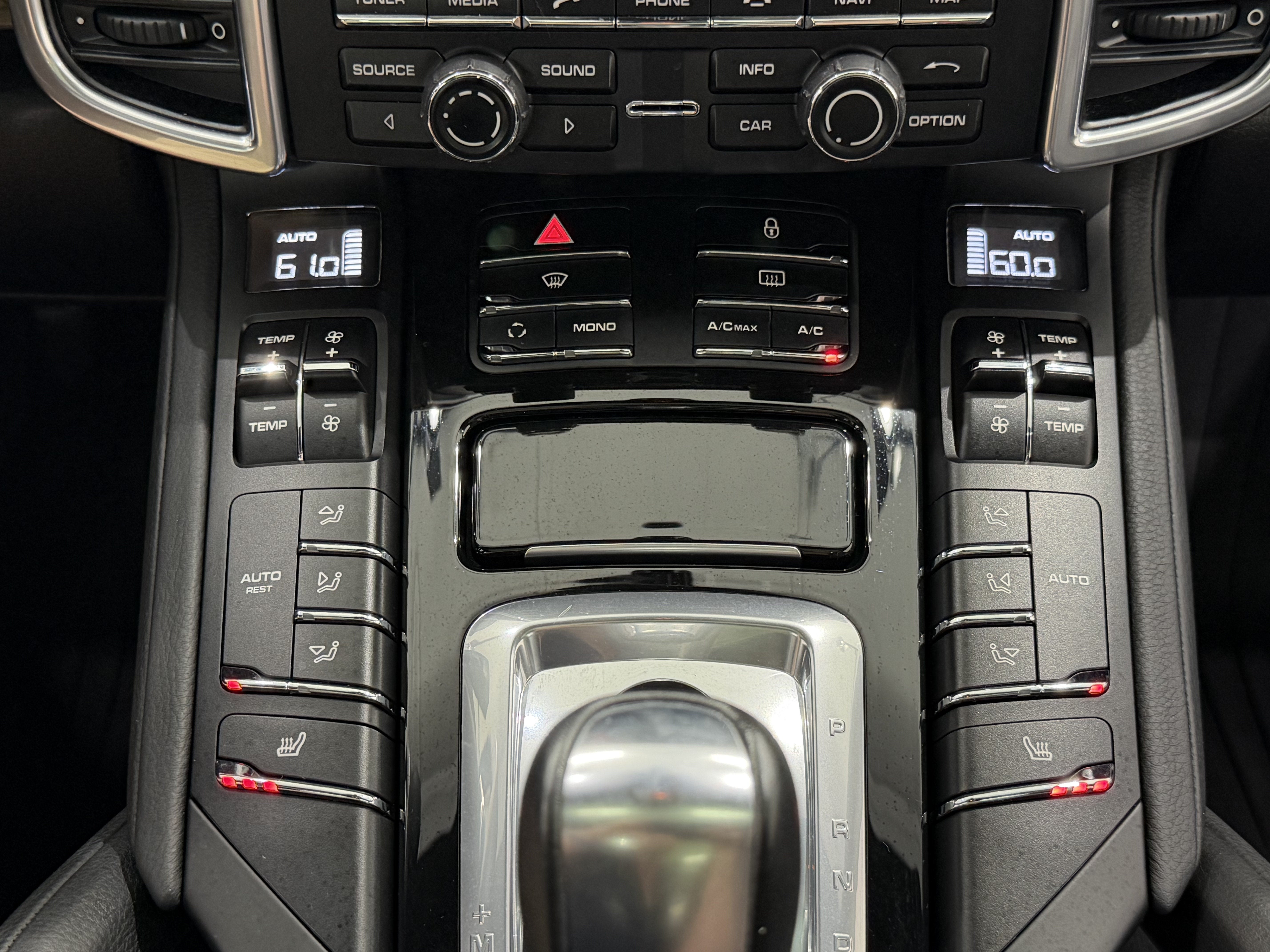 2013 Porsche Cayenne Base