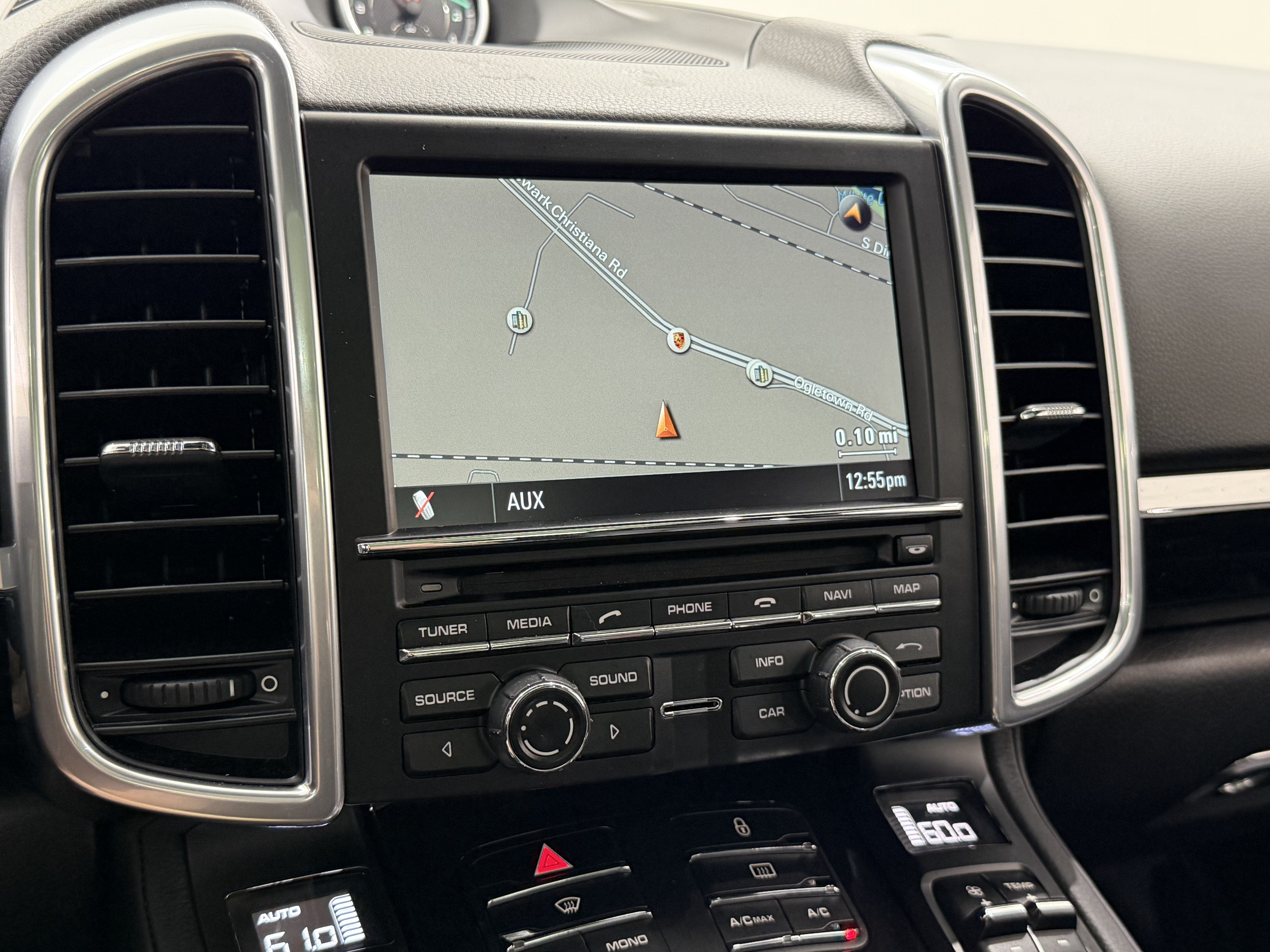 2013 Porsche Cayenne Base
