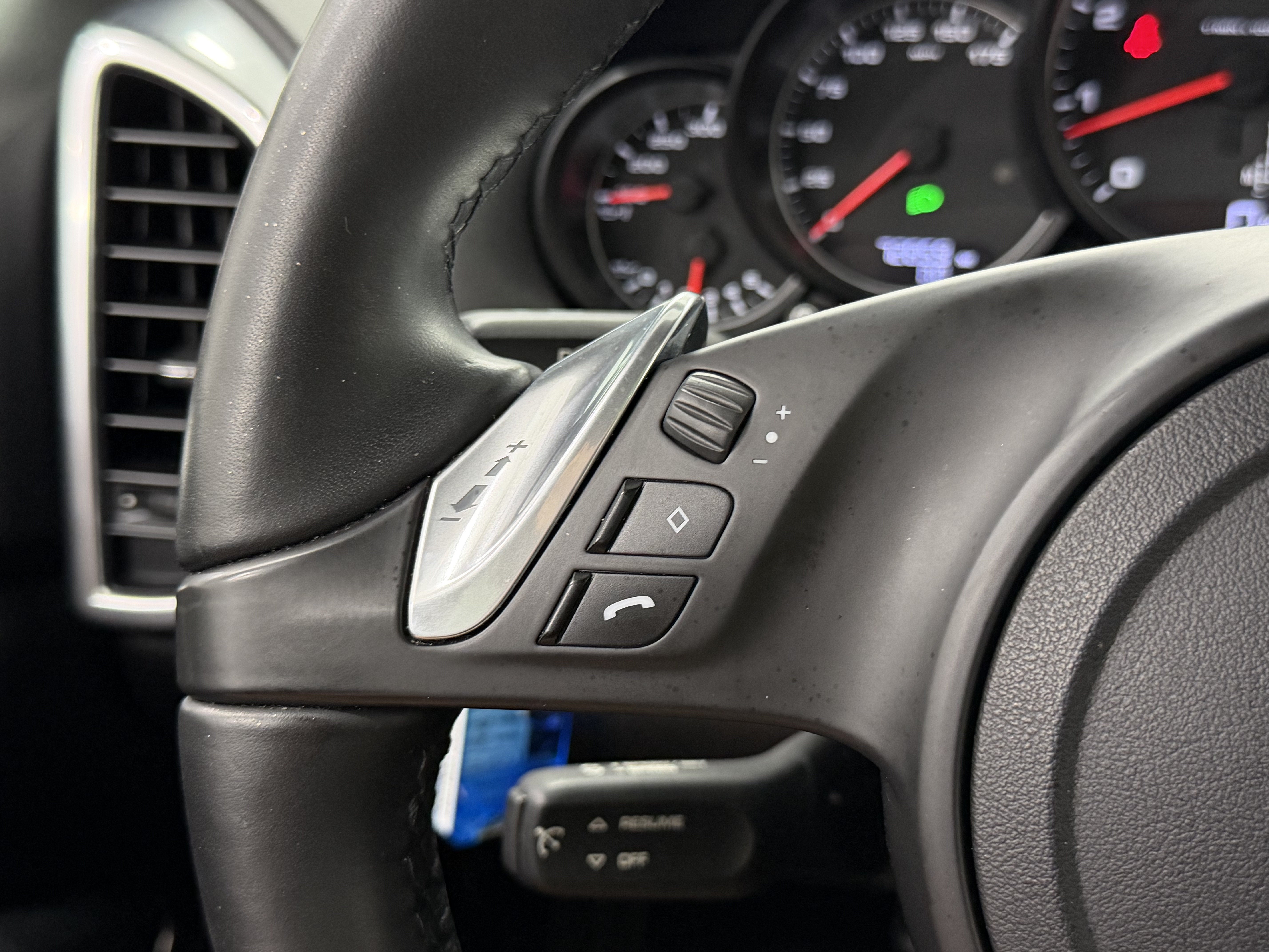 2013 Porsche Cayenne Base