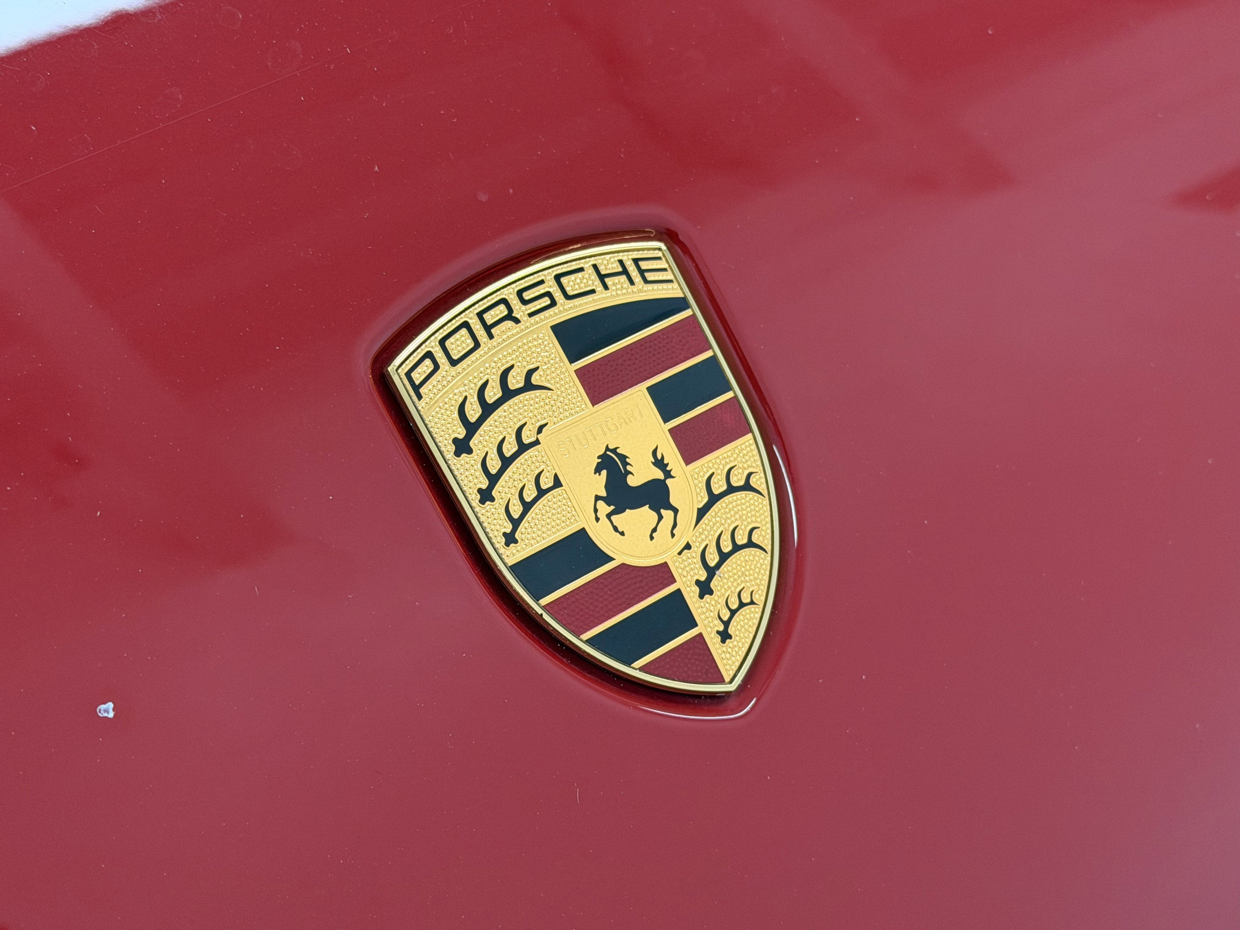 2024 Porsche Macan Base