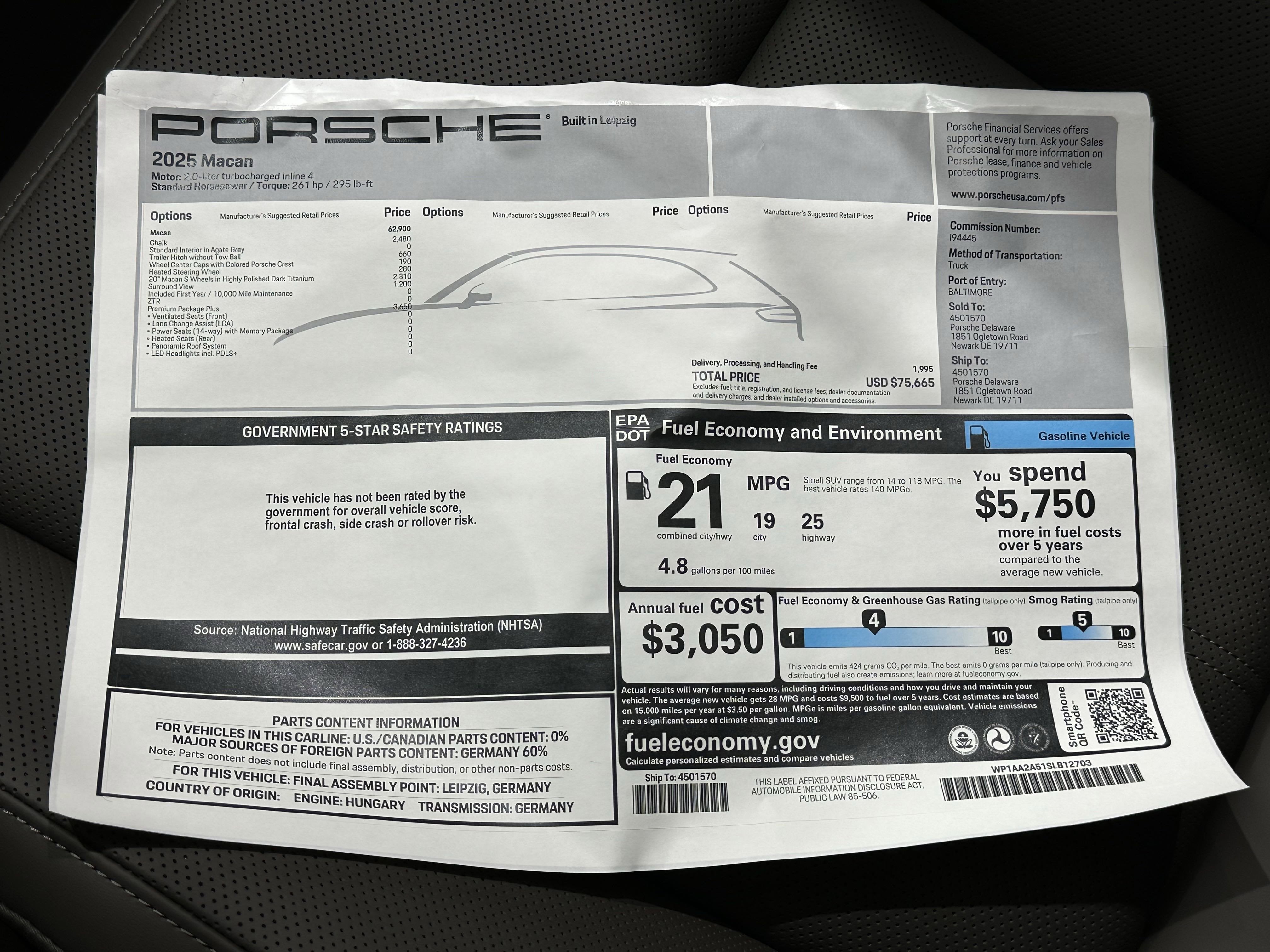 2025 Porsche Macan Base