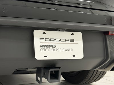 2025 Porsche Macan Base