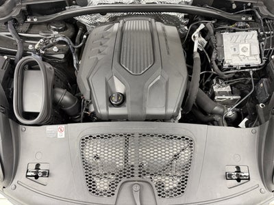 2025 Porsche Macan Base
