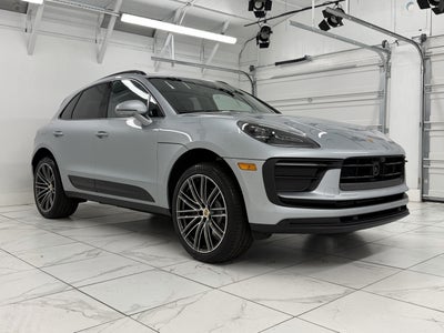 2026 Porsche Macan Base