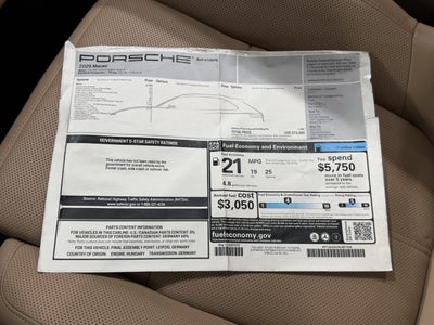 2025 Porsche Macan Base