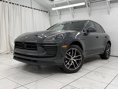 2025 Porsche Macan Base