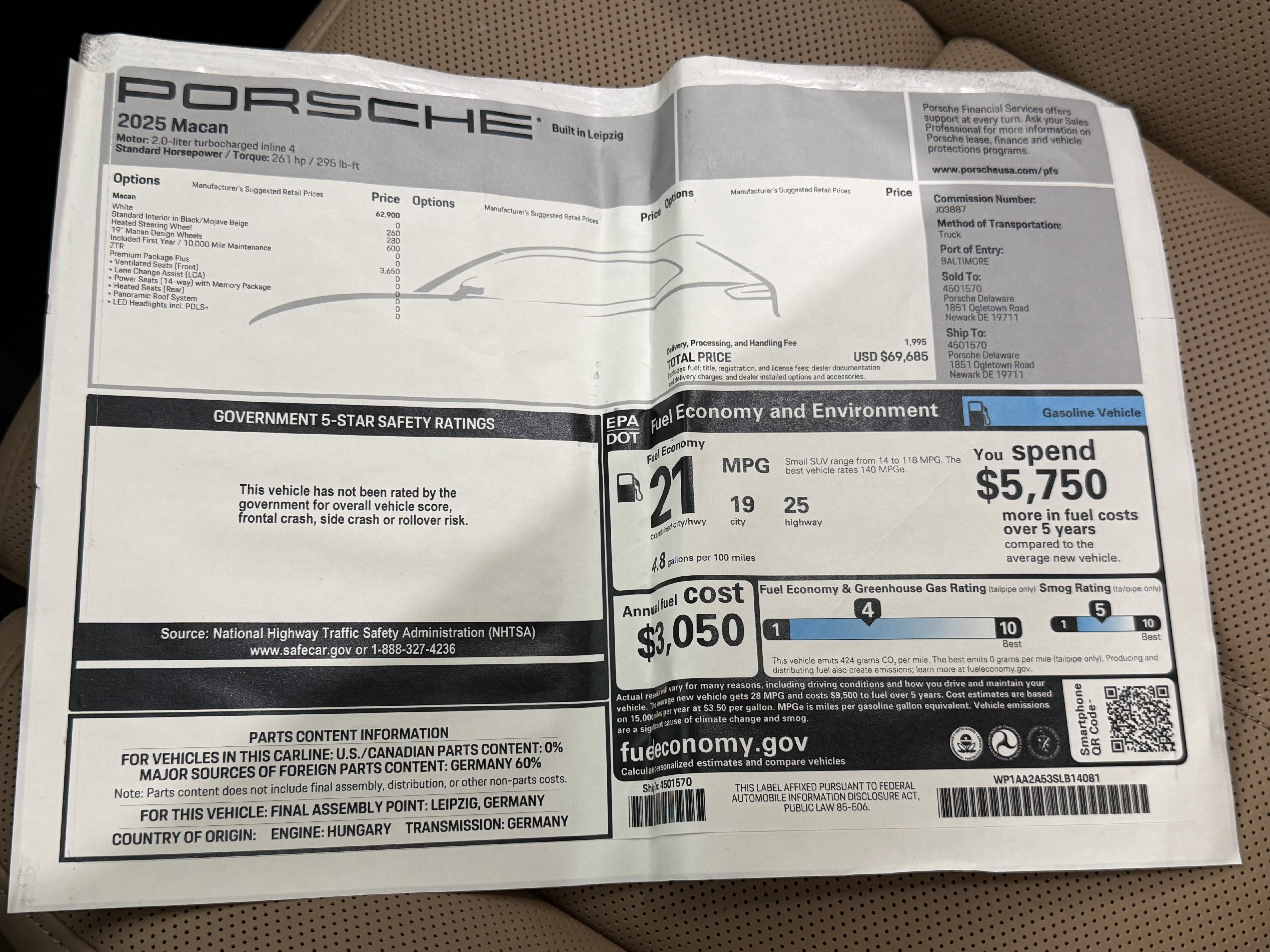 2025 Porsche Macan Base