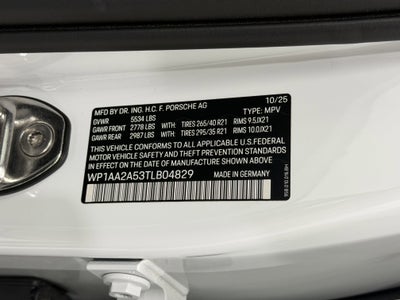 2026 Porsche Macan Base
