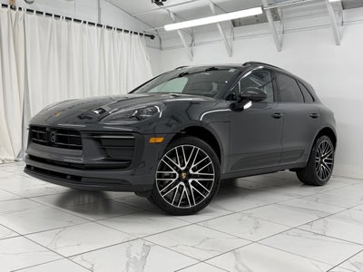2026 Porsche Macan Base