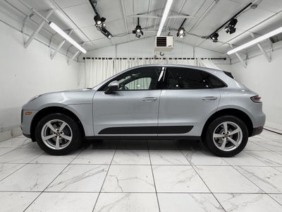 2021 Porsche Macan AWD