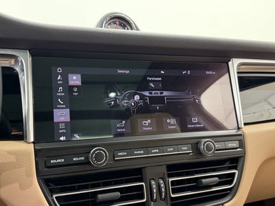 2021 Porsche Macan AWD