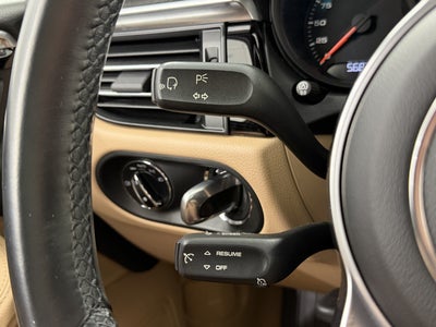 2021 Porsche Macan AWD