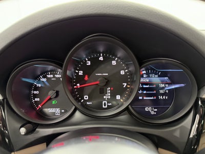 2021 Porsche Macan AWD