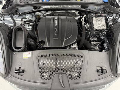2021 Porsche Macan AWD