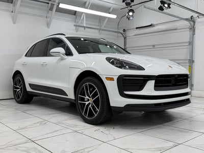 2024 Porsche Macan Base