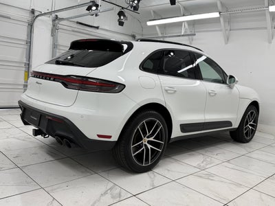 2024 Porsche Macan Base