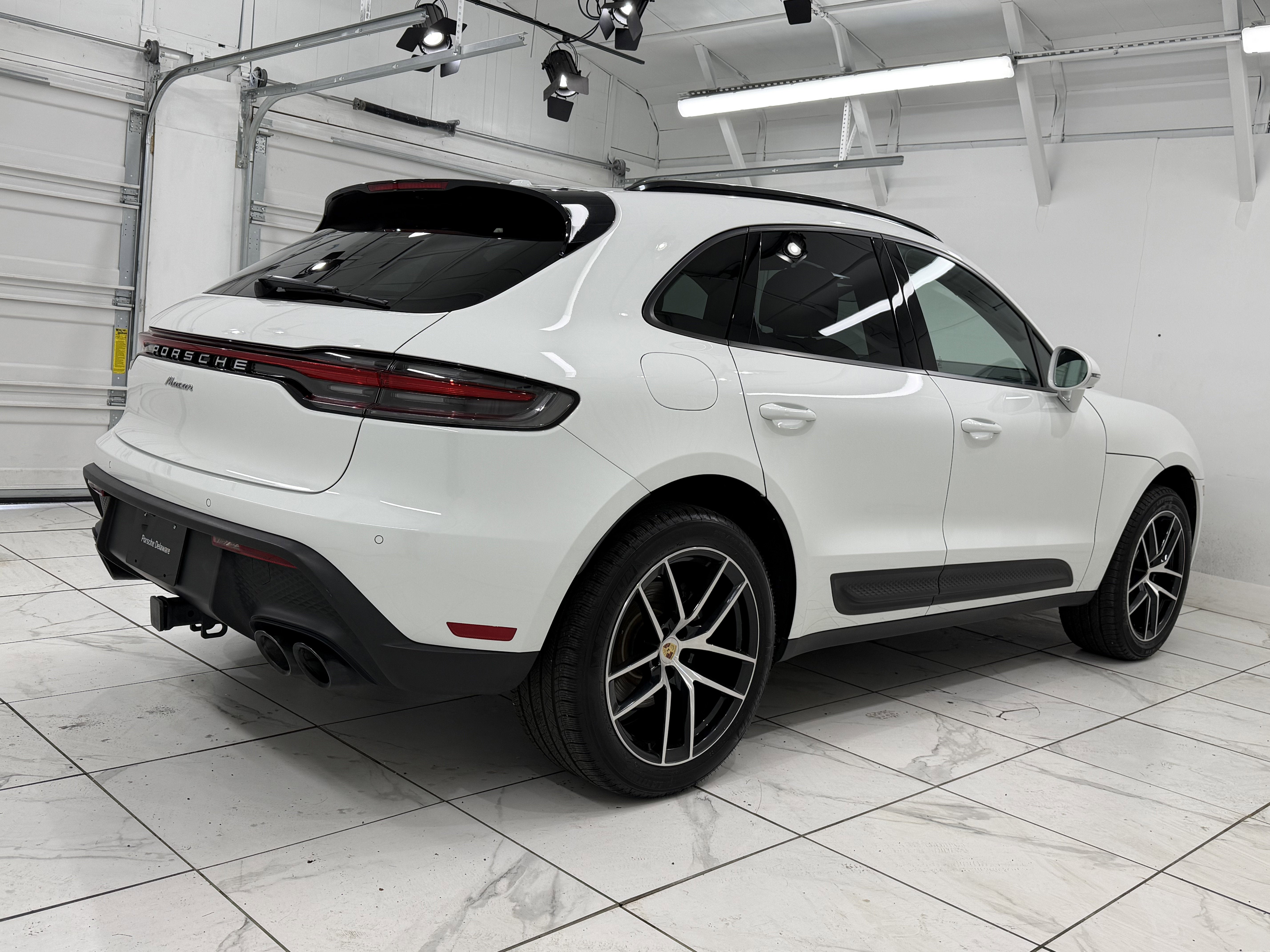 2024 Porsche Macan Base