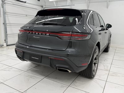2024 Porsche Macan Base