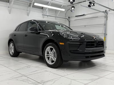 2026 Porsche Macan Base