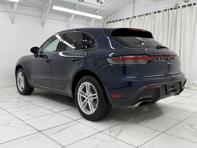 2022 Porsche Macan AWD