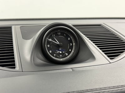 2022 Porsche Macan AWD