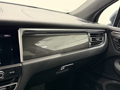 2022 Porsche Macan AWD