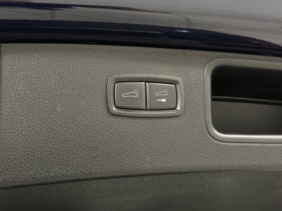 2022 Porsche Macan AWD