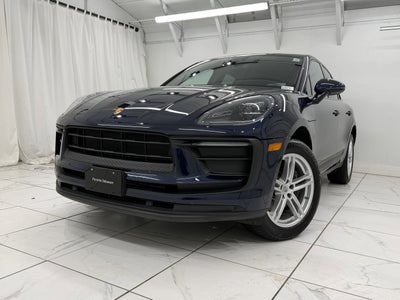2022 Porsche Macan AWD