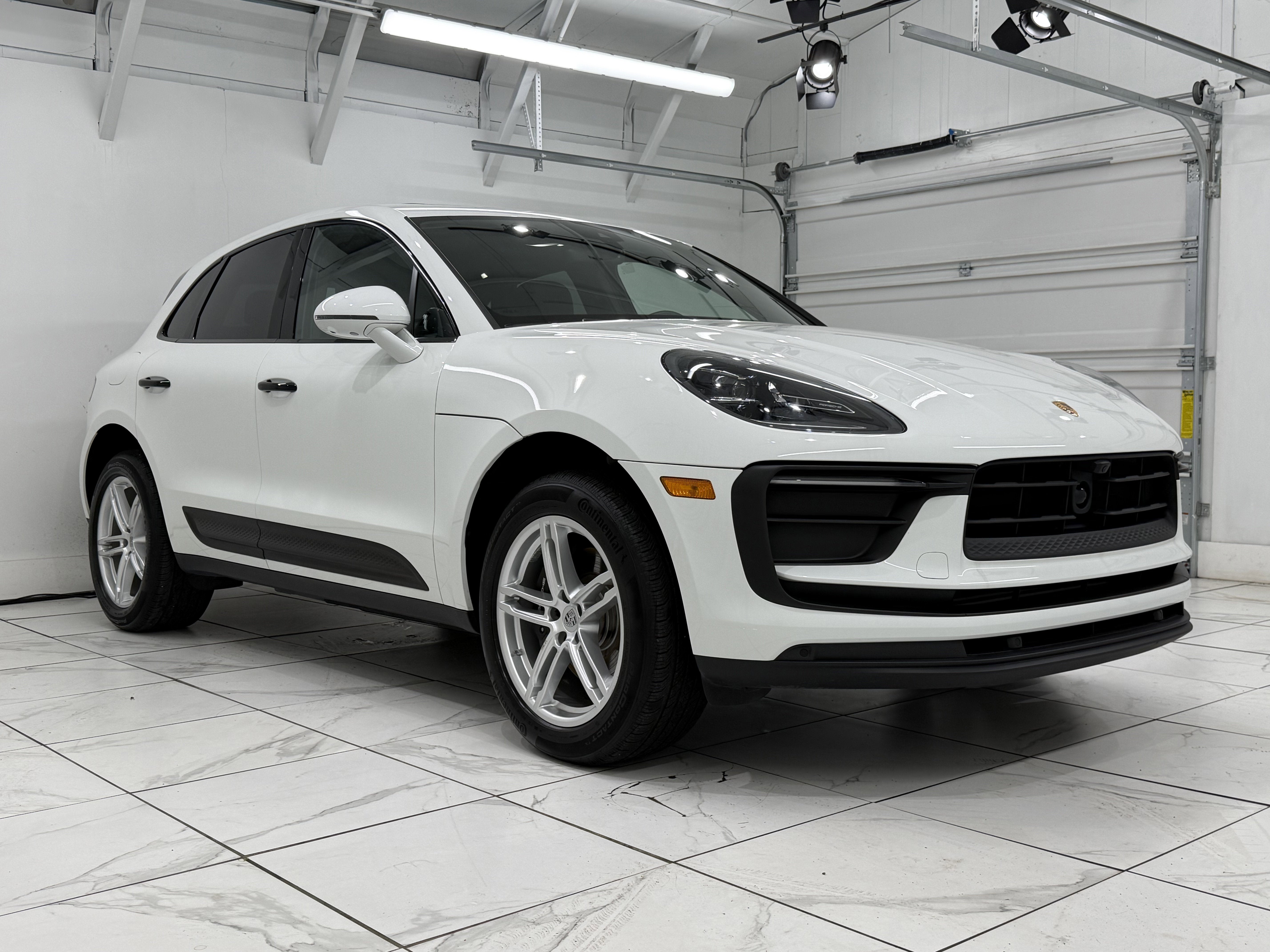 2023 Porsche Macan T