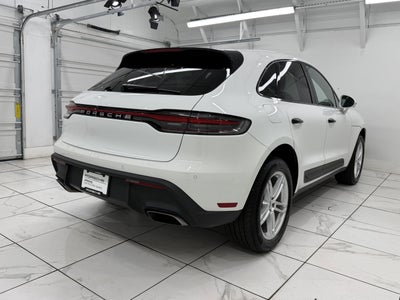 2023 Porsche Macan T