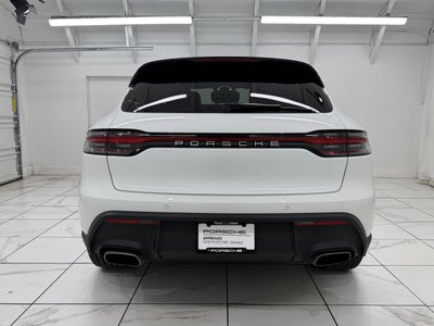 2023 Porsche Macan T