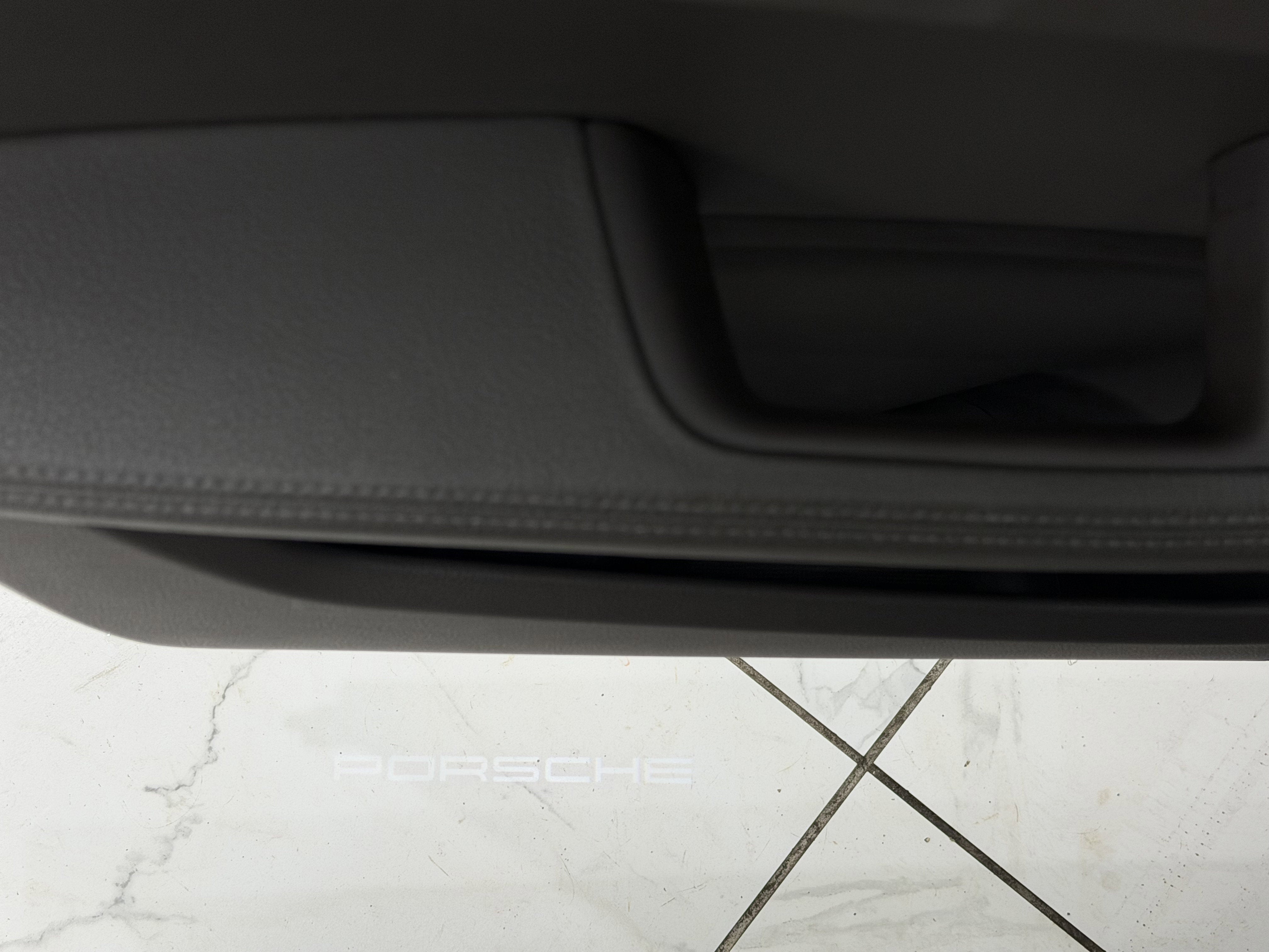 2023 Porsche Macan T