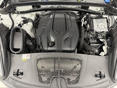 2023 Porsche Macan T