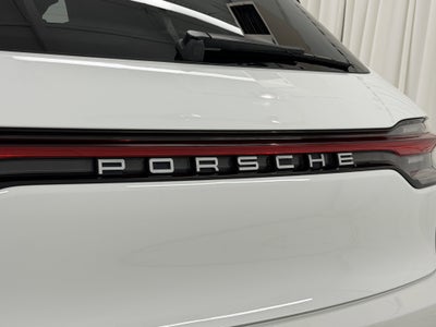 2023 Porsche Macan T