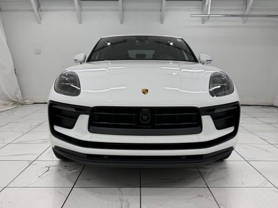2023 Porsche Macan T