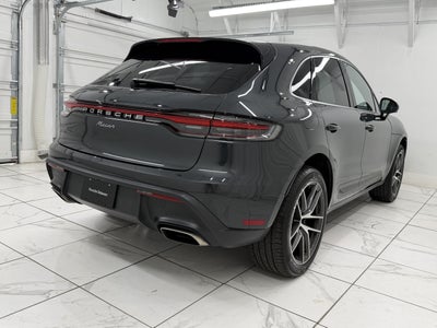 2024 Porsche Macan Base