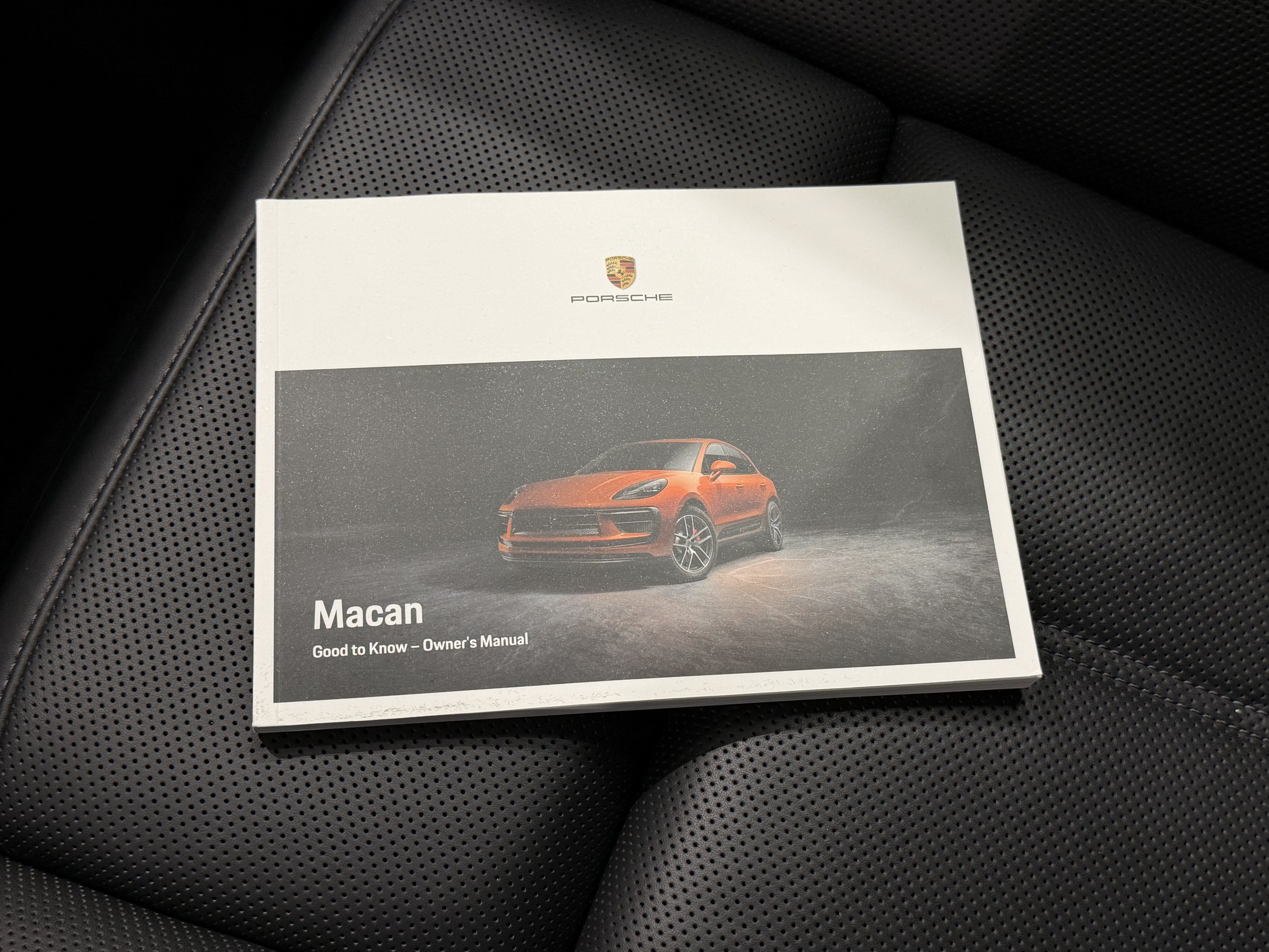 2024 Porsche Macan Base